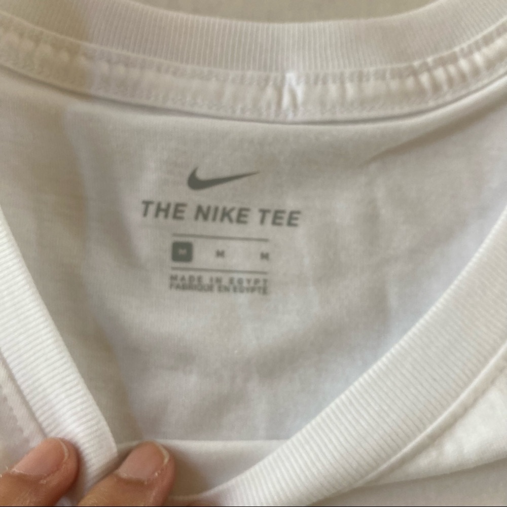 Nike shirt Size M - Picture 6 of 8